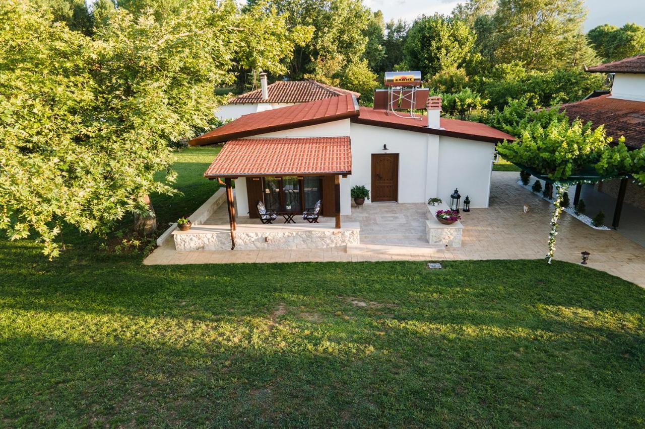 Villa La Varik 3 لِتوخورو المظهر الخارجي الصورة